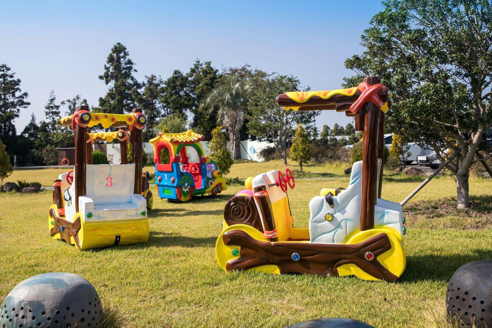 Famille Spa Resort مدينة سيوجويبو المظهر الخارجي الصورة