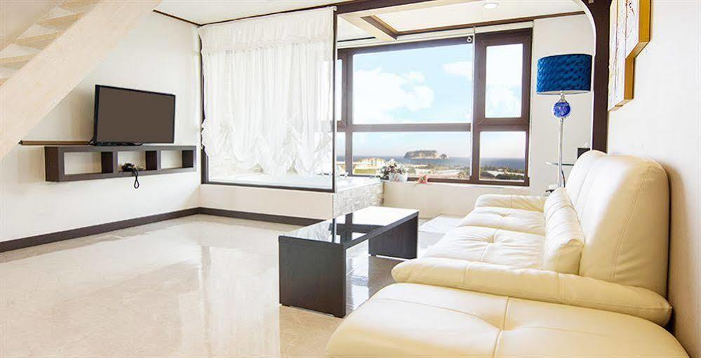 Famille Spa Resort مدينة سيوجويبو المظهر الخارجي الصورة